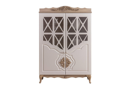 Balat Krem Dining Room