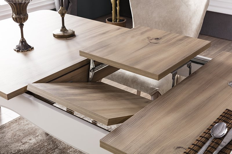 Balat Krem Dining Room