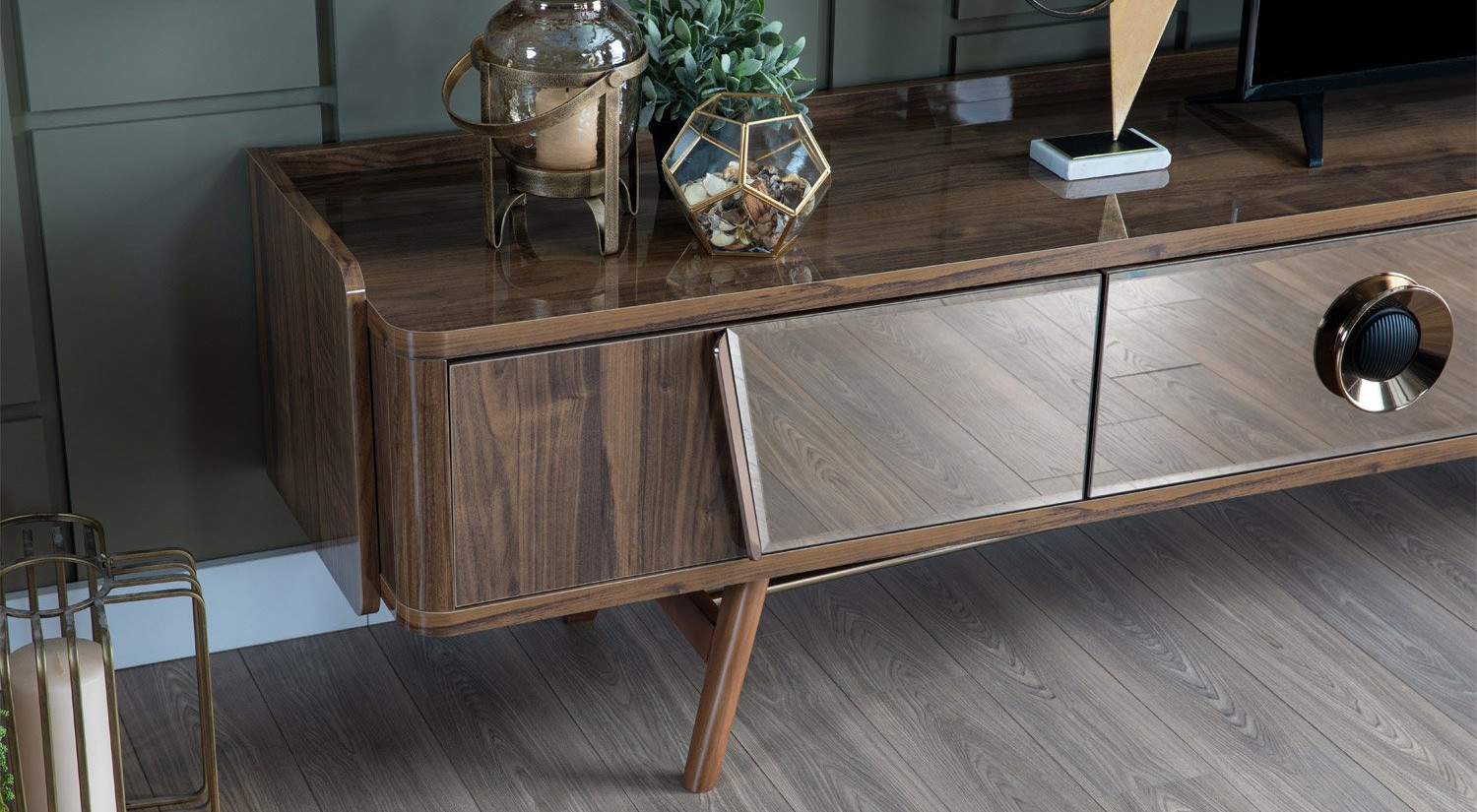 Malta Duvar Ünitesi